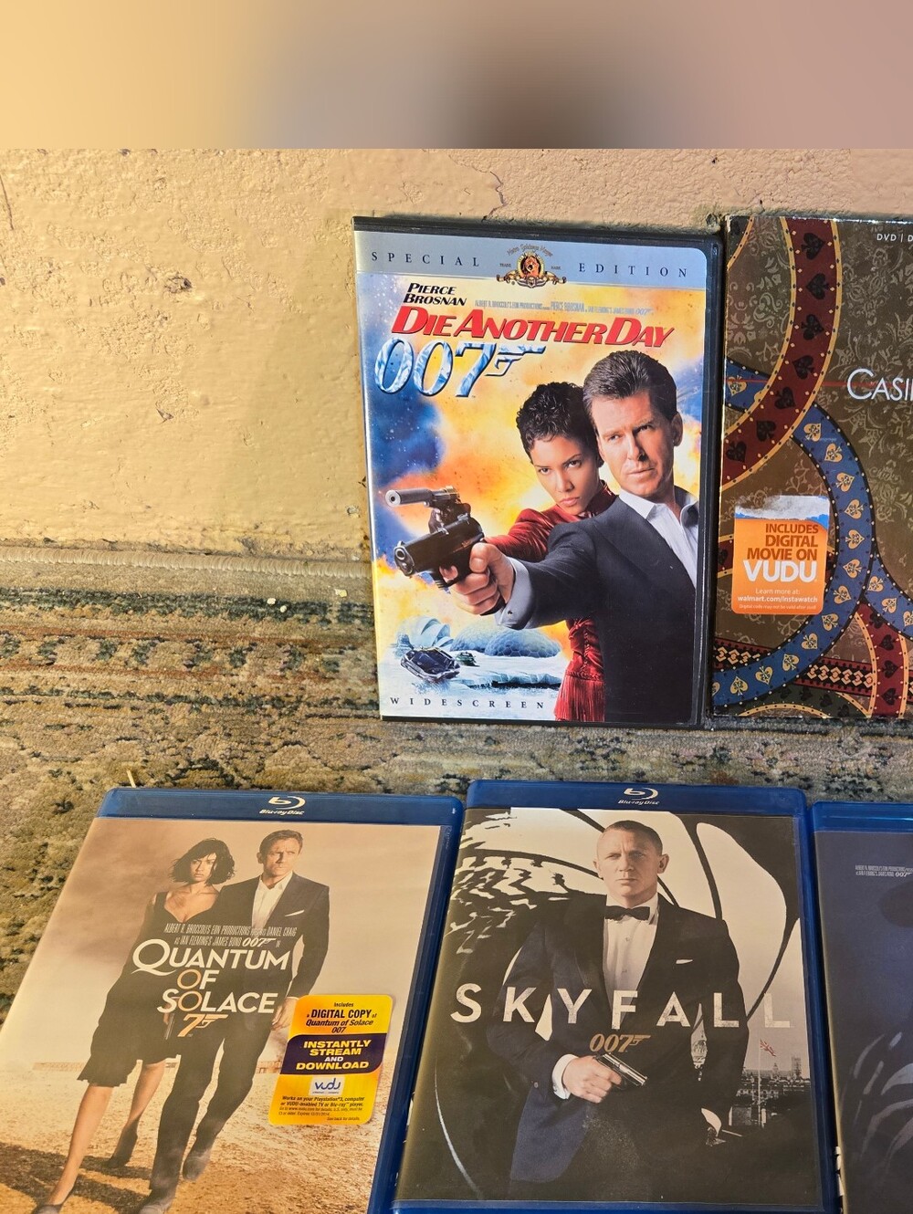 James Bond Dvd And Blu Ray Lot Daniel Craig And Die Another Day 2 DVD 3 Blu Ray